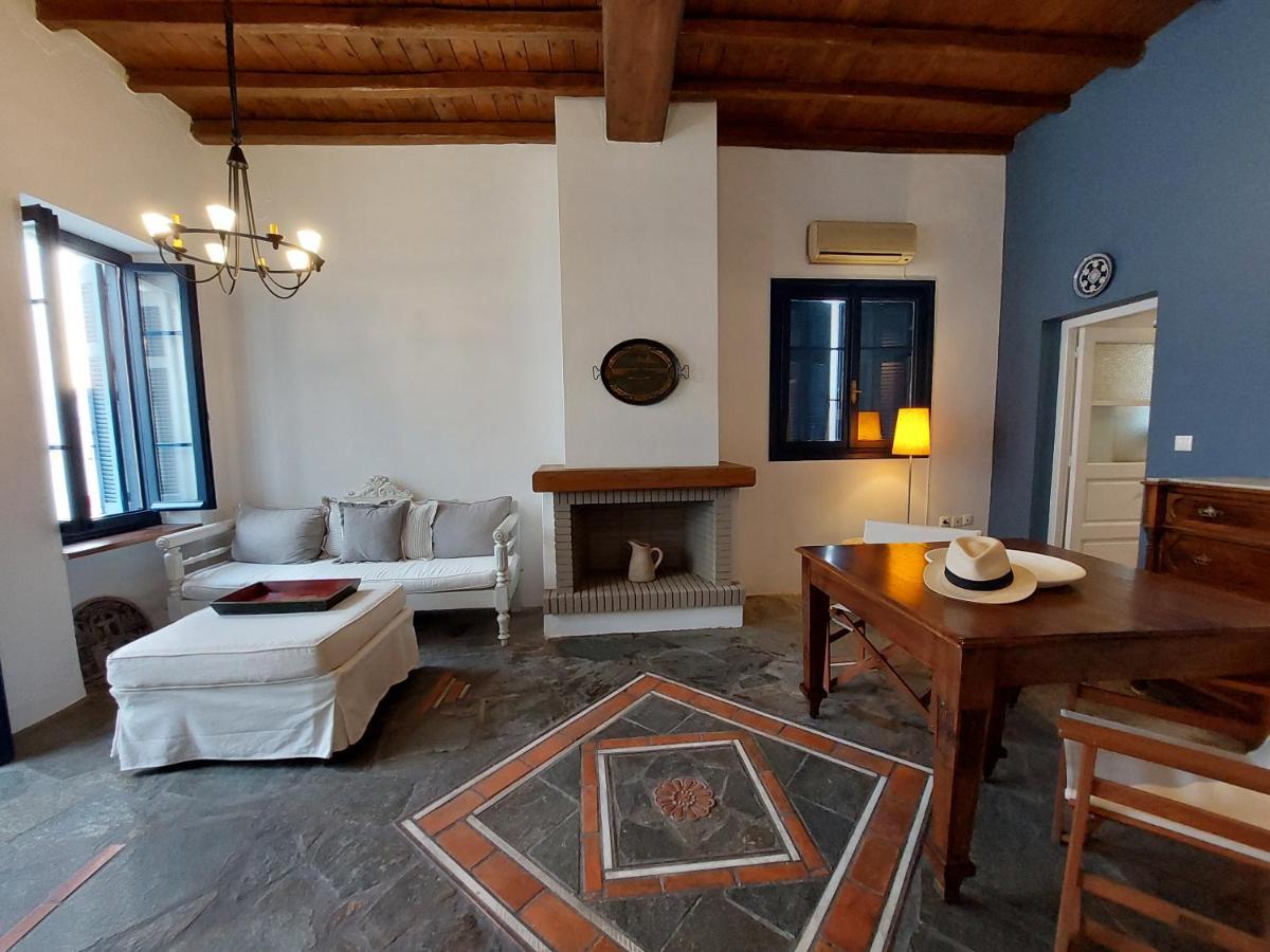 Villa G-House Of Tínos Esterno foto